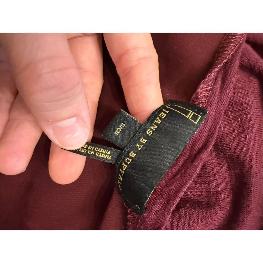 I Jeans by Buffalo maroon with mesh long sleeve t-shirt size Small - Picture 3 of 4